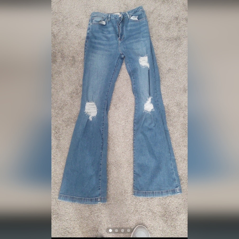 Forever 31 Flare jeans